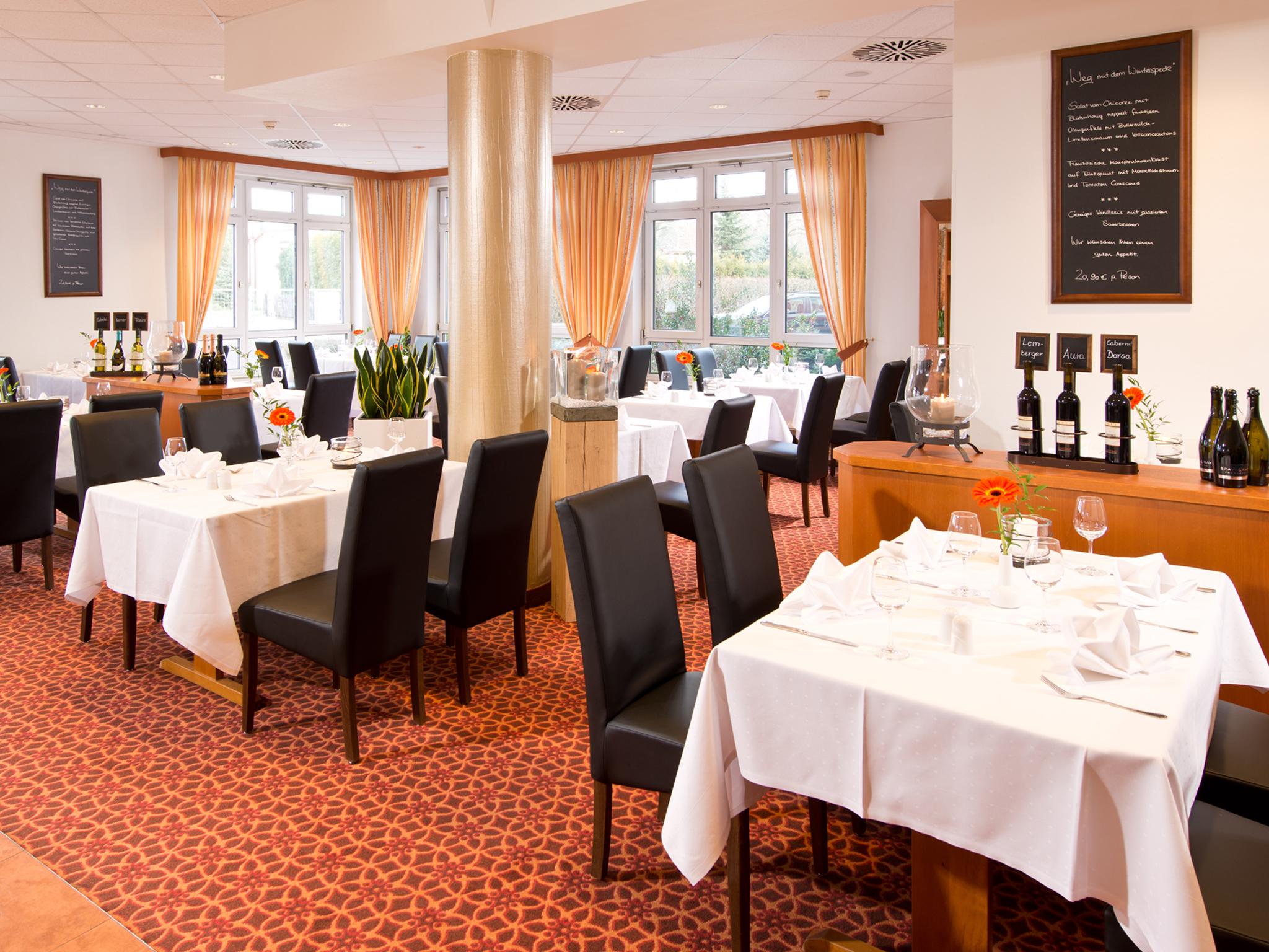 Achat Hotel Schwarzheide Lausitz מראה חיצוני תמונה