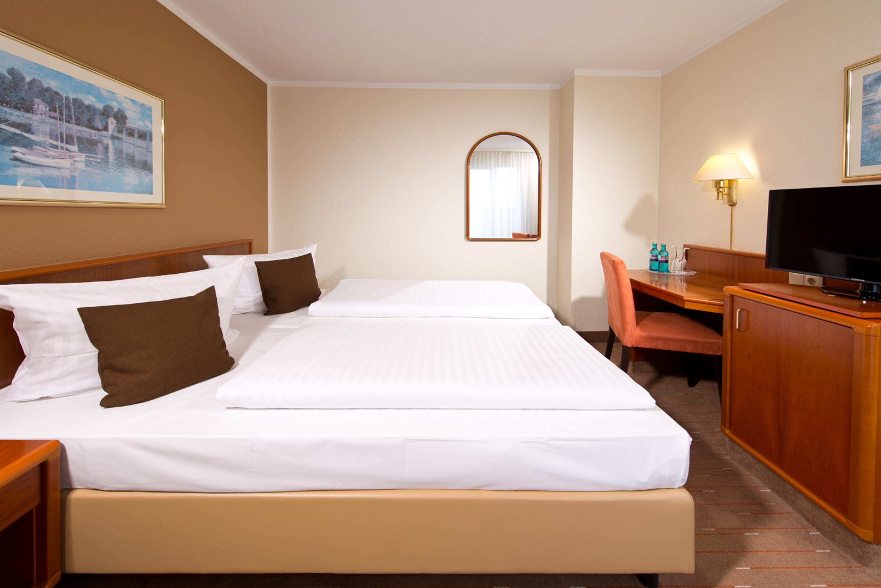 Achat Hotel Schwarzheide Lausitz מראה חיצוני תמונה