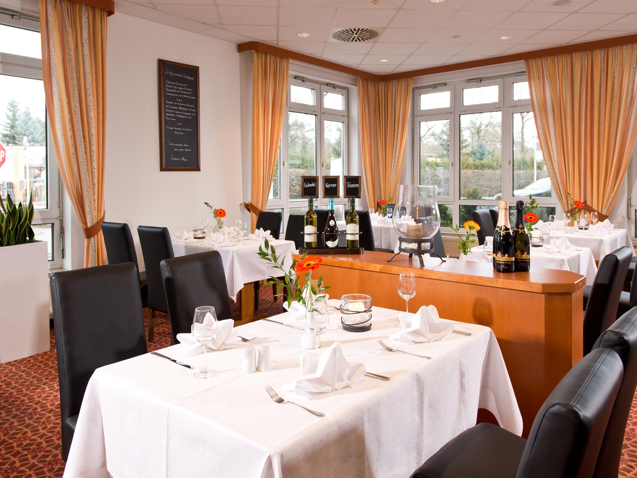 Achat Hotel Schwarzheide Lausitz מראה חיצוני תמונה